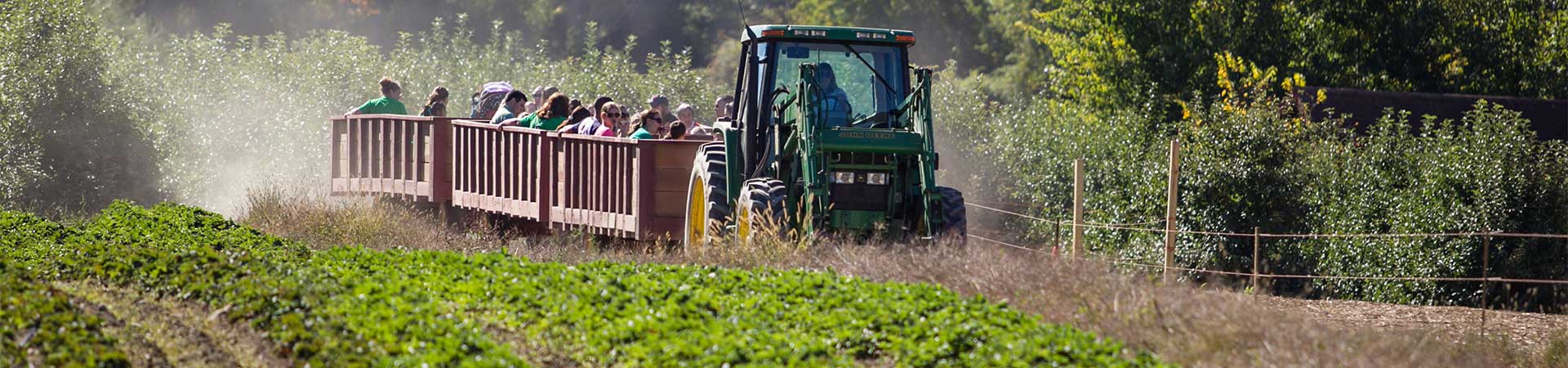School-tour tractor and wagon at Parlee Farms