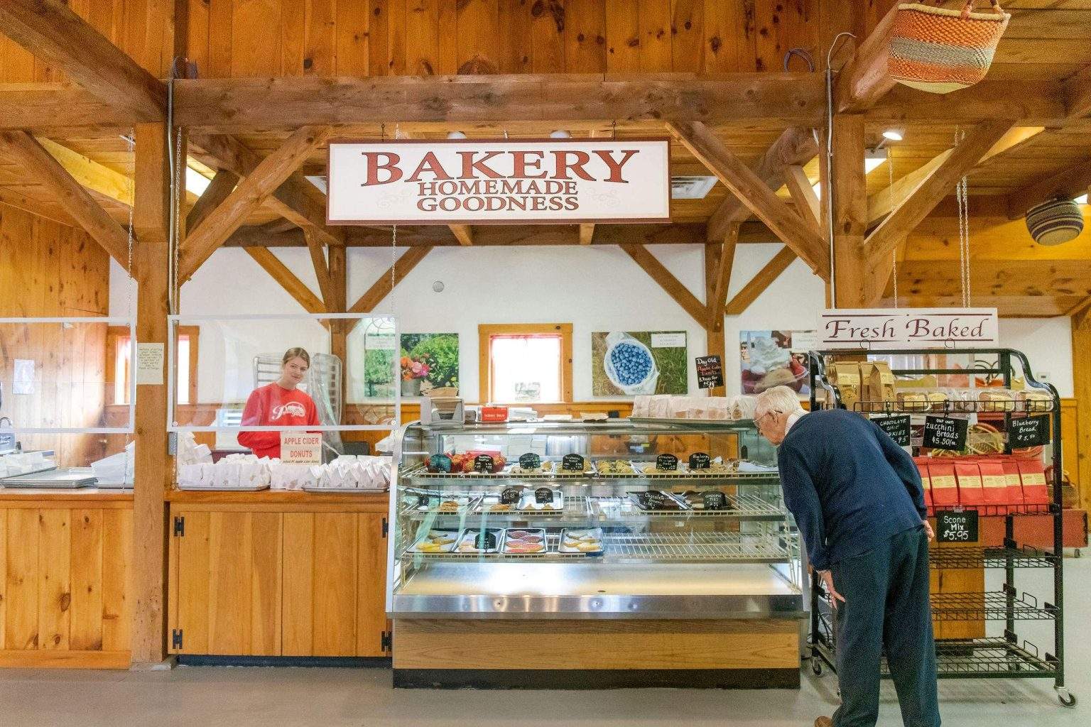 Farm Fresh Food at Parlee Farms in Tyngsboro MA