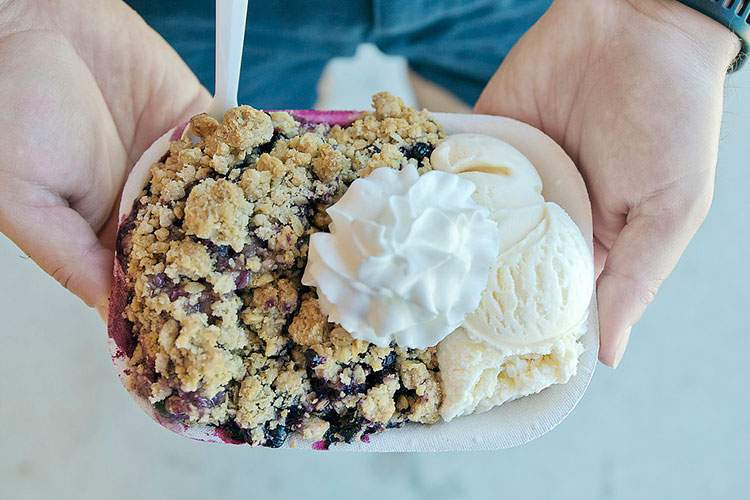 Parlee Farms Farm Made Warm Blueberry Crisp at Mary's Country Kitchen, Parlee Farms, Tyngsboro MA