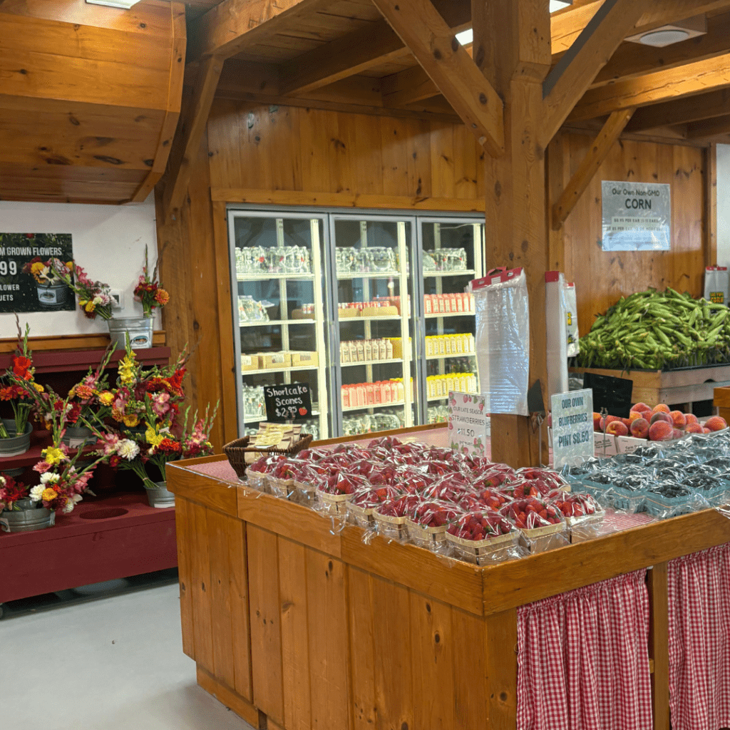 The Farmstand at Parlee Farms, Tyngsboro MA